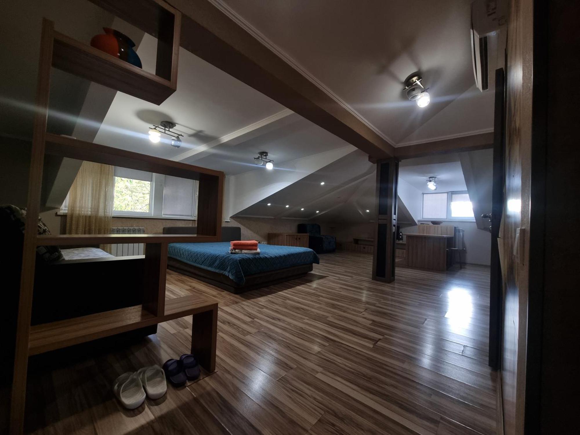 Apartments on Mustafa Ozturk Almaty Exterior foto