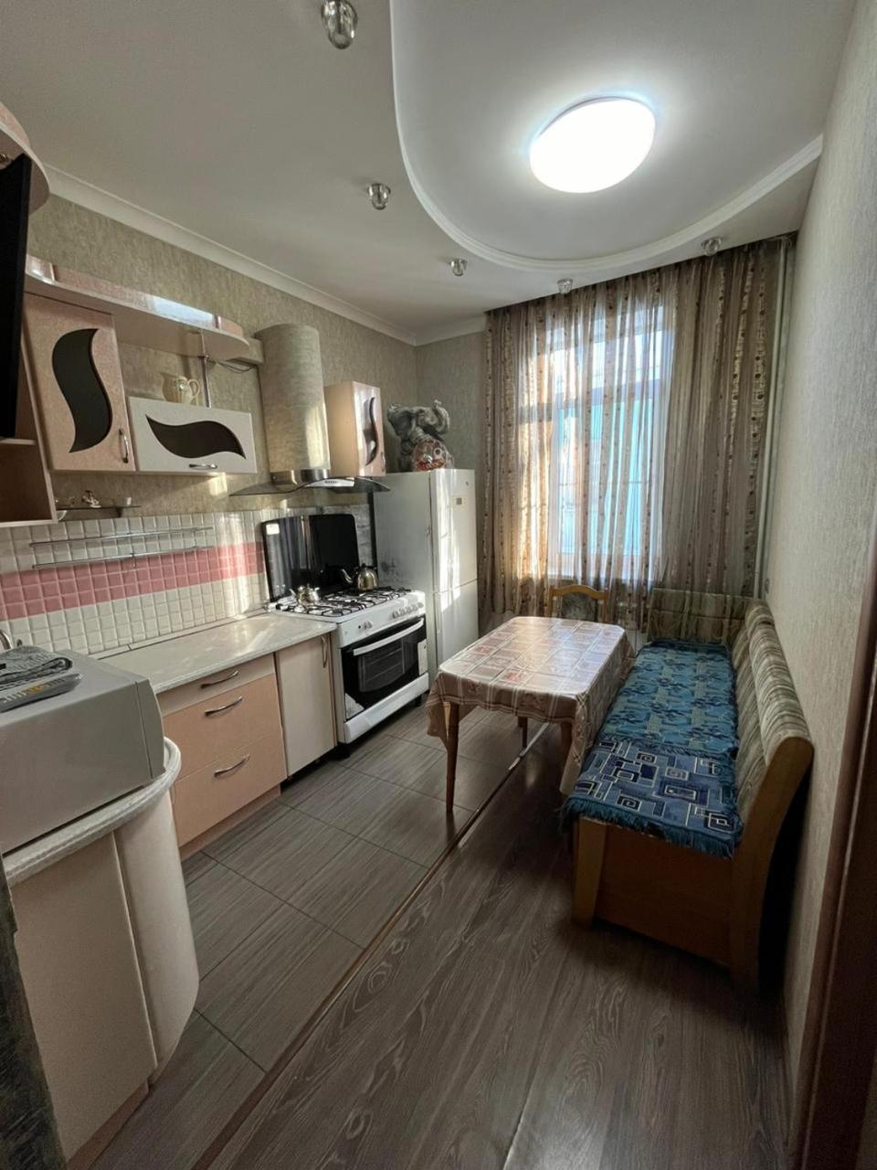 Apartments on Mustafa Ozturk Almaty Zimmer foto