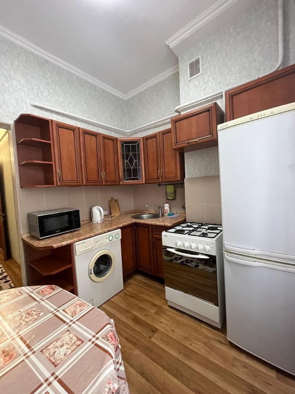 Apartments on Mustafa Ozturk Almaty Zimmer foto